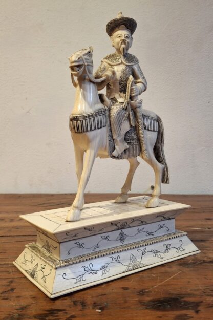 LOT 141 (32173) Est R5000 to R15000 – A Graduated Pair of Mid 20th Century Chinese Carved Ivory Qing Dynasty-style Equestrian Statuette Figurines, Emperor and Empress mounted on Horseback circa 1950s-1960s - Image 6