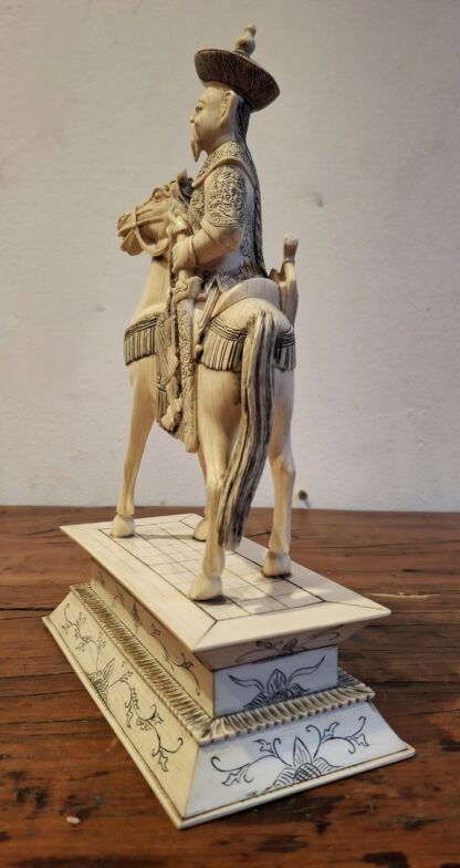 LOT 141 (32173) Est R5000 to R15000 – A Graduated Pair of Mid 20th Century Chinese Carved Ivory Qing Dynasty-style Equestrian Statuette Figurines, Emperor and Empress mounted on Horseback circa 1950s-1960s - Image 7