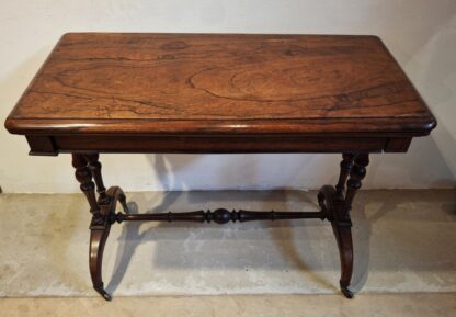 LOT 152 (32145) Est R4000 to R8000 – A Mid-Victorian Rosewood and Veneer Card Table