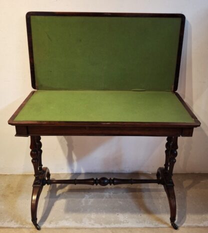 LOT 152 (32145) Est R4000 to R8000 – A Mid-Victorian Rosewood and Veneer Card Table - Image 2