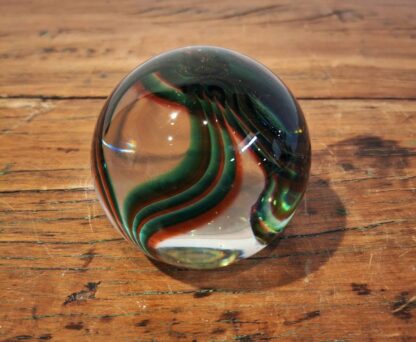 LOT 118 (10000) Est R300 to R600 – A Continental Glass Paperweight