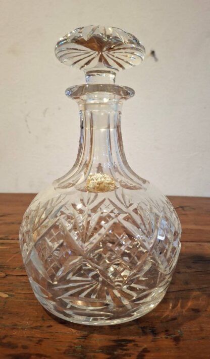 LOT 102 (3232511) Est R400 to R800 – A Webb Corbett Crystal Port Decanter with faceted capped Mushroom Stopper