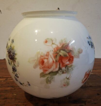 LOT 116 (32169160) Est R300 to R600 – A Vintage Milk Glass Encased Oil Lamp Shade