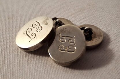 LOT 196 (32325) Est R300 to R500 – A Pair of Vintage Gents Silver Presentation Cufflinks - Image 2