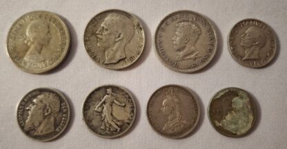 LOT 213 (3214314) Est R500 to R1500 – A Collection of 20 x Assorted Silver Coins - Image 2