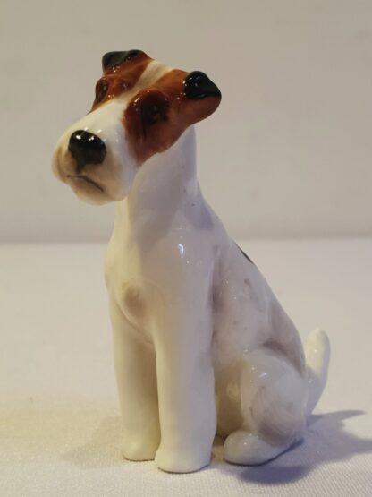 LOT 87 (31863151/ 24/ 23) Est R300 to R600 – 2 x Royal Doulton Fox Terrier porcelain dog Figurines - Image 5