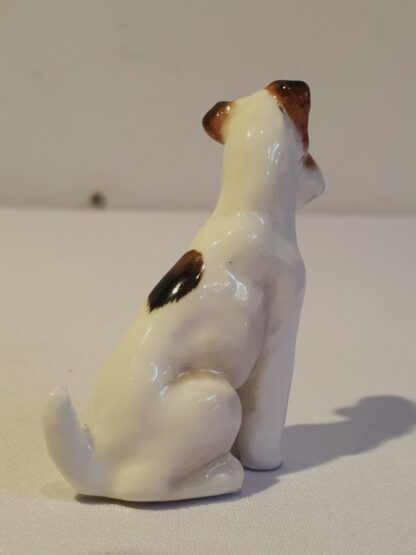 LOT 87 (31863151/ 24/ 23) Est R300 to R600 – 2 x Royal Doulton Fox Terrier porcelain dog Figurines - Image 6